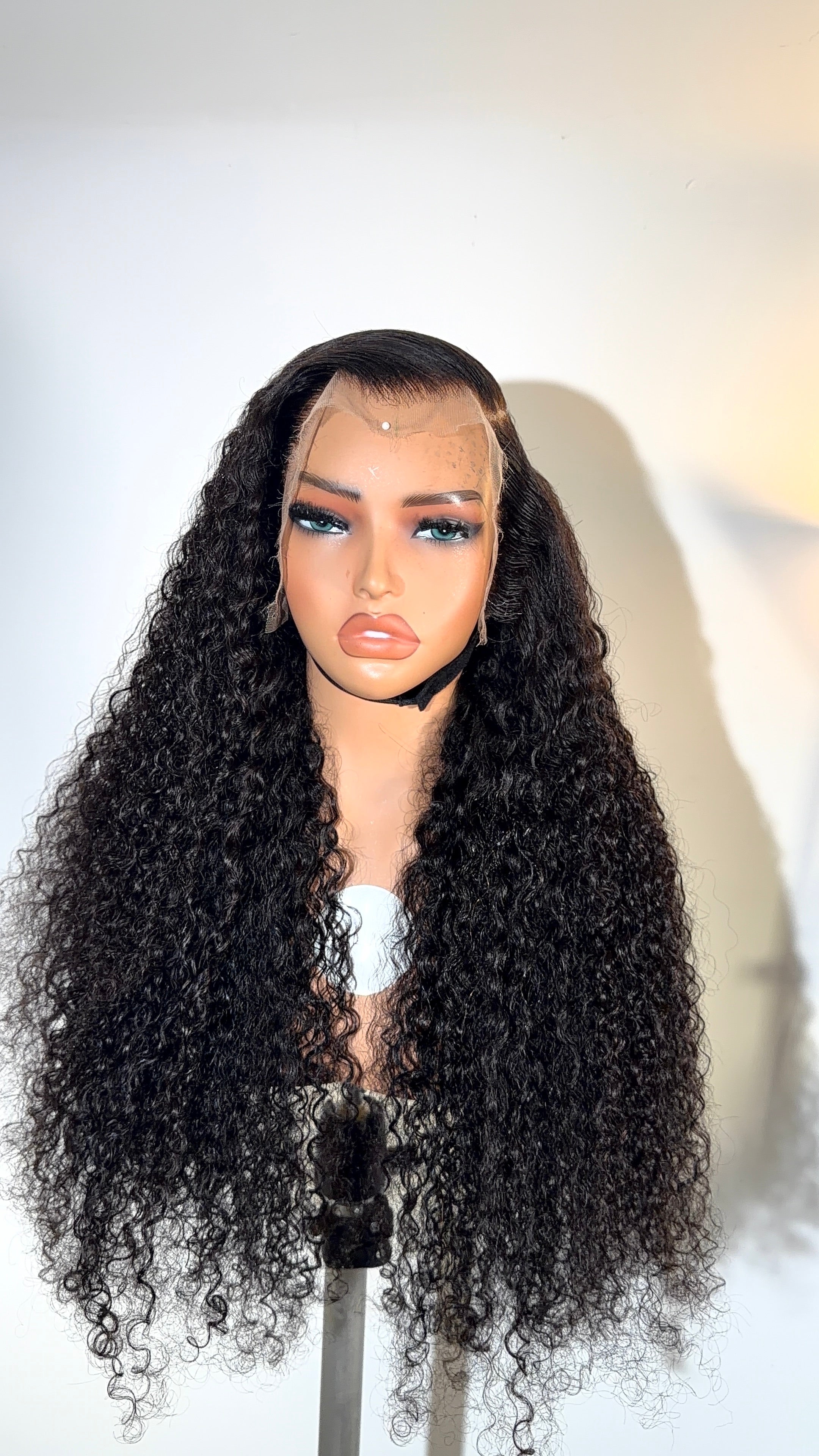 Zuri curls